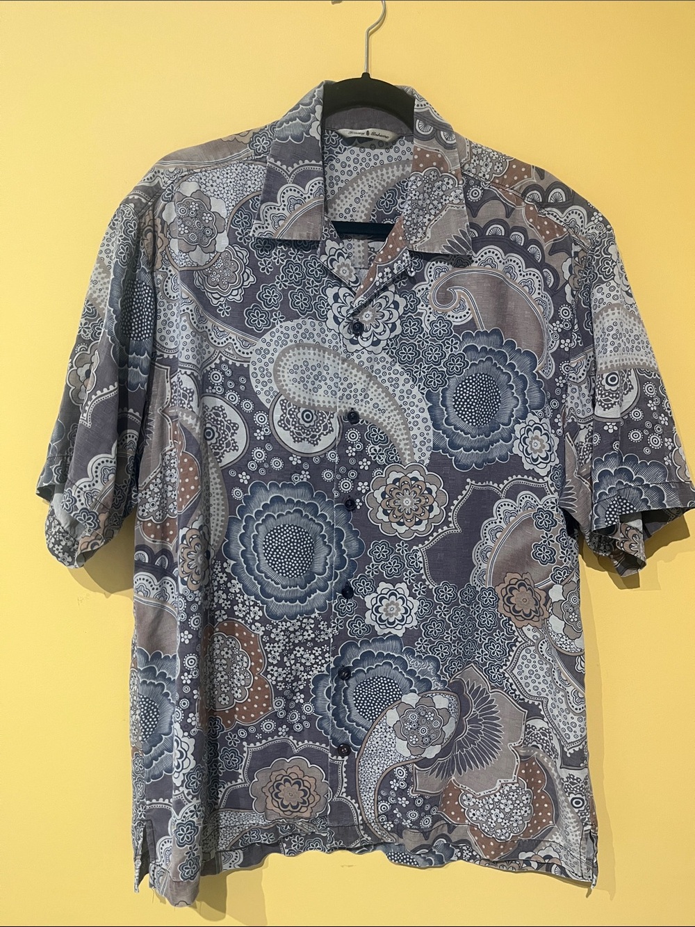 Unique Tommy Bahama Men's 100% Silk Button-Down Paisley Shirt Sz Large